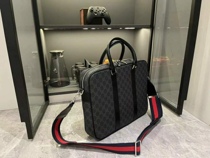 Picture of Gucci Mens Bags _SKUfw170095336fw